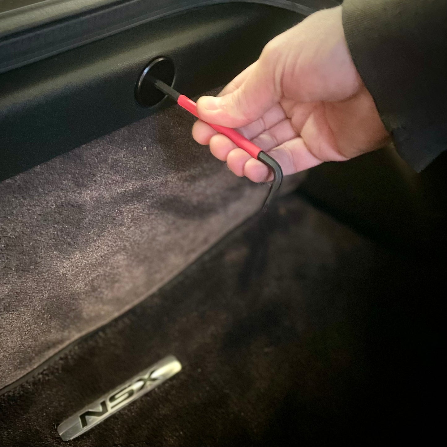 NC1 Trunk Trim Fasteners